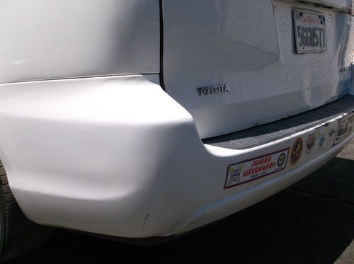 2004 Toyota SIenna, NO RESERVE, image 15