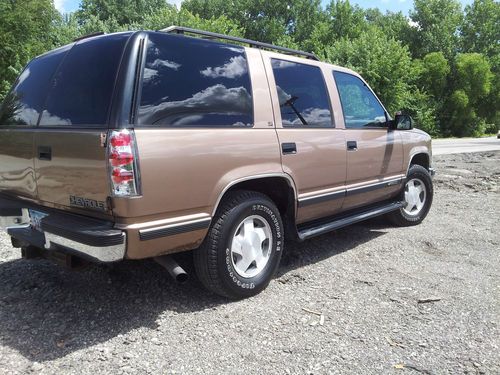 1996 chevrolet tahoe lt sport utility 4-door 5.7l