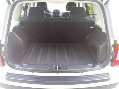 2011 Jeep Patriot, EXCELLENT condition, showroom condition!, image 6