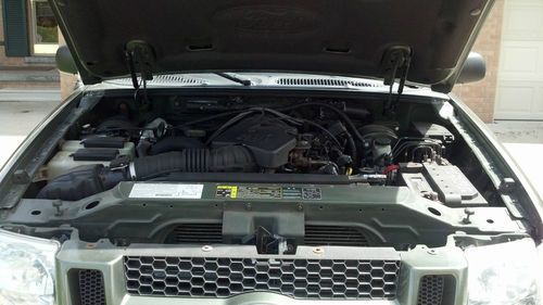 2003 ford explorer sport trac xlt sport utility 4-door 4.0l