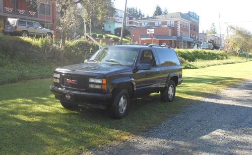 1995 GMC Yukon GT Two Door rare factory 5 speed standard transmission, image 3