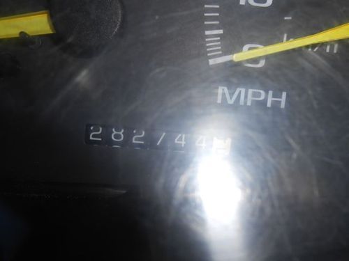 1995 GMC Yukon GT Two Door rare factory 5 speed standard transmission, image 5