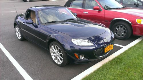 2010 mazda mx-5 miata grand touring convertible 2-door 2.0l