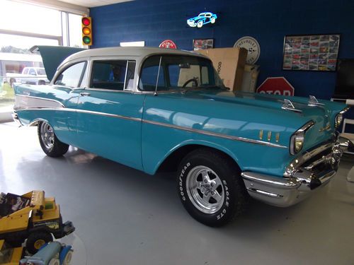 1957 chevrolet. 2 door post. 210 car mint