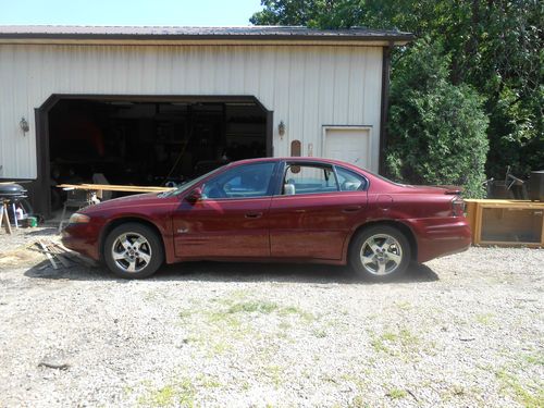 2002 pontiac bonneville sle sedan 4-door 3.8l