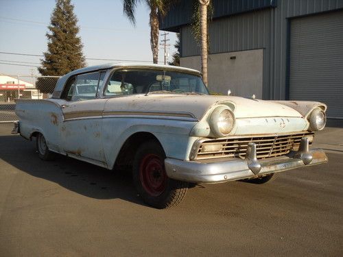 1957 ford fairlane 500