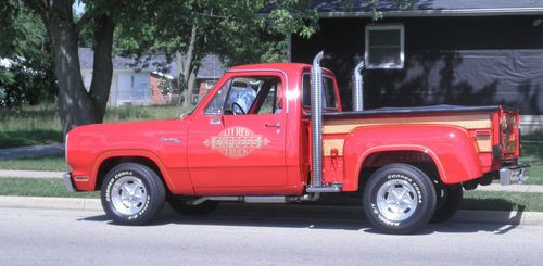 1978 dodge little red express- numbers matching-low miles. original mopar