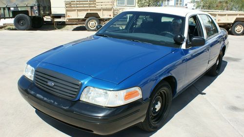 2000 ford crown victoria police interceptor  no reserve