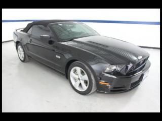 13 ford mustang gt convertible 5.0l v8, automatic, leather seats, sync!