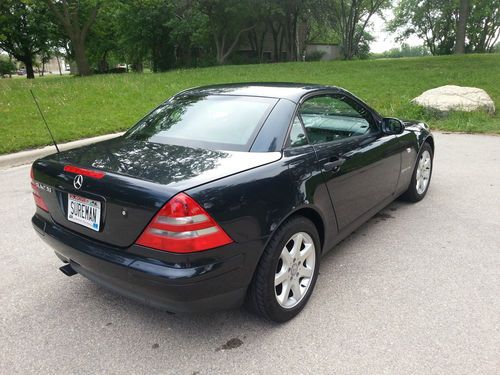 1998 Mercedes-Benz SLK230 Kompressor Convertible 2-Door 2.3L, image 2