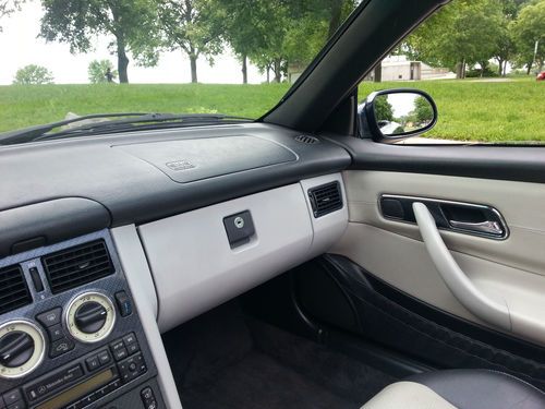 1998 Mercedes-Benz SLK230 Kompressor Convertible 2-Door 2.3L, image 7
