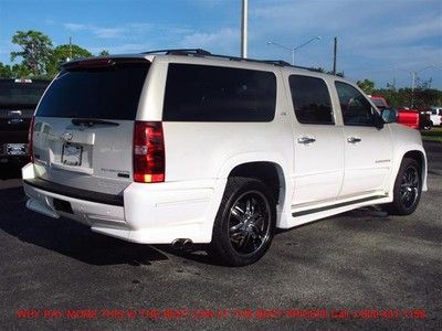 2WD 4dr 1500 SUV NAV CD 3rd Row Seat 4-Wheel Disc Brakes A/C ABS Air Suspension, image 8