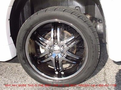 2WD 4dr 1500 SUV NAV CD 3rd Row Seat 4-Wheel Disc Brakes A/C ABS Air Suspension, image 10