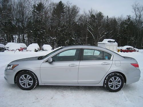 2012 honda accord se sedan salvage repairable  project flood  low miles loaded