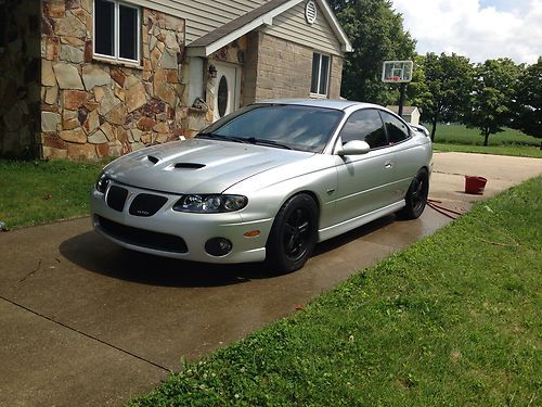 2005 pontiac gto coupe