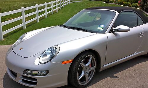 PORSCHE 911 CARRERA S CONVERTIBLE V6 SILVER WITH BLACK 3.8 LITERS SPORTS CAR MEN, image 3
