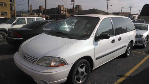 2002 ford windstar 148,830 miles have key no battery starts &amp; runs