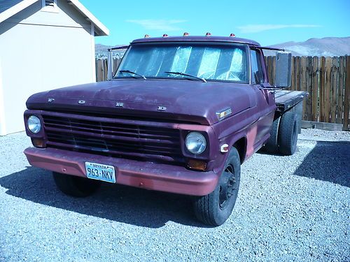 1968 ford f350 truck with flat bed