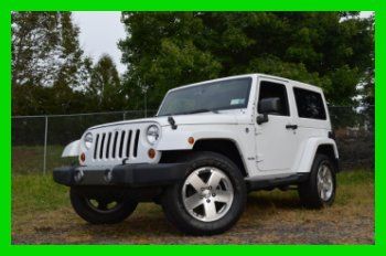 Mojave sport body color freedom top hard top full power automatic 8,000 miles