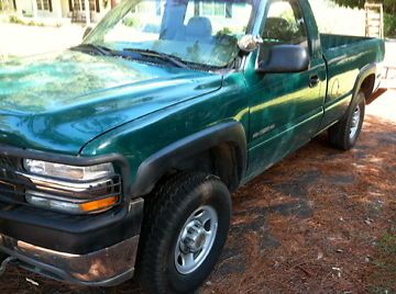 2nd owner, silverado 2500hd, regular cab, 4x4