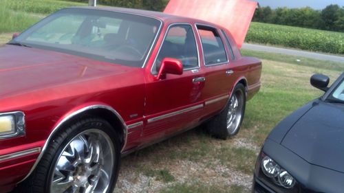 1995 Lincoln Town Car Executive Sedan 4-Door 4.6L, US $5,000.00, image 2