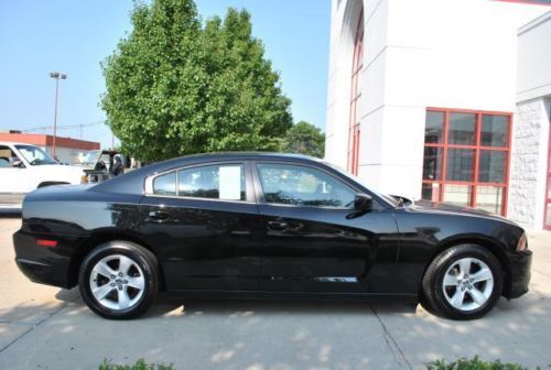 2013 dodge charger se