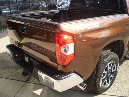 LIMITED TRD OFF ROAD JBL NAV 4X4 SUNSET BRONZE!!!, image 5