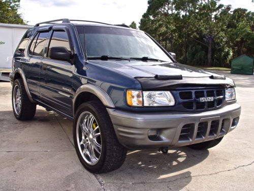 2001 isuzu rodeo s sport utility 4-door 2.2l