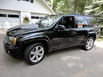 2008 chevrolet trailblazer lt 4x4 newer 5.3 v8 many extras below kbb great cond