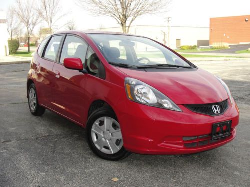 2013 honda fit hatchback 4-door 1.5l 5-door automatic