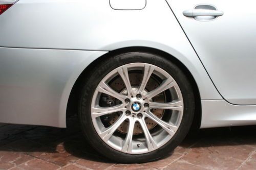 2006 BMW M5, image 2