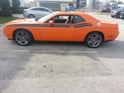 2012 dodge challenger... low miles...v8...hemi..flowmaster exhaust..