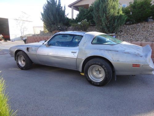 1976 pontiac firebird trans am coupe 2-door 6.6l