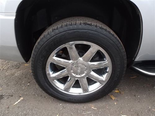 Denali NAVIGATION CD ONE OWNER DVD BACKUP CAMERA AWD Air Suspension POWER HATCH, image 15