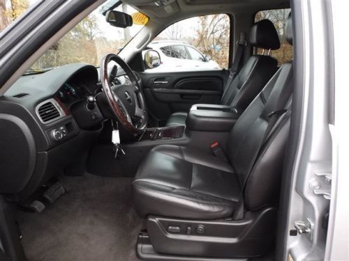 Denali NAVIGATION CD ONE OWNER DVD BACKUP CAMERA AWD Air Suspension POWER HATCH, image 30