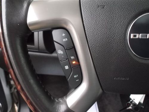 Denali NAVIGATION CD ONE OWNER DVD BACKUP CAMERA AWD Air Suspension POWER HATCH, image 44