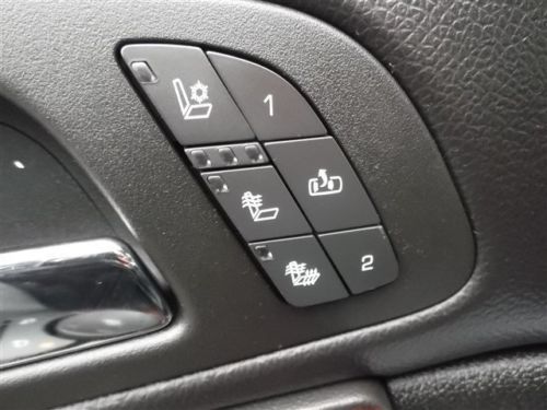 Denali NAVIGATION CD ONE OWNER DVD BACKUP CAMERA AWD Air Suspension POWER HATCH, image 55