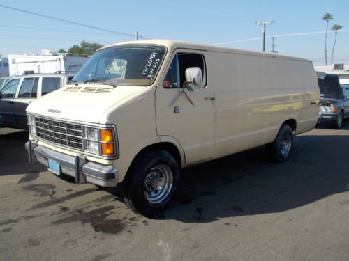 1985 dodge ram van, no reserve