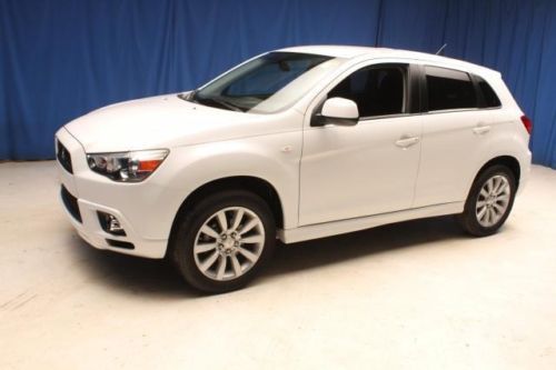 Awd 4dr cvt suv 2.0l bluetooth 4 cylinder engine 4-wheel abs a/c aluminum wheels