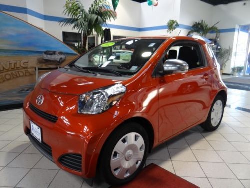 2012 scion iq hb