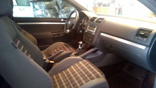 2009 Volkswagen GTI Base Hatchback 2-Door 2.0L, image 9