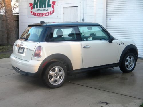 2007 Mini Cooper Builder no engine or transmission Clear Michigan Title, image 4