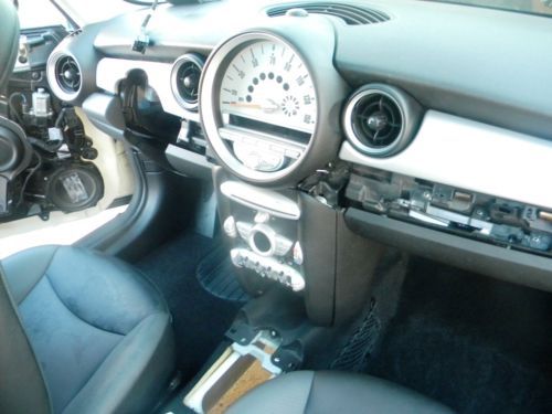 2007 Mini Cooper Builder no engine or transmission Clear Michigan Title, image 8