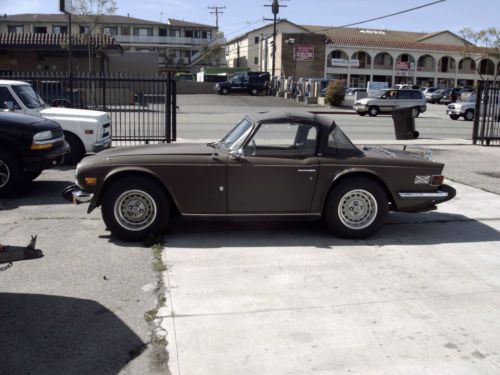 Triumph tr6 1976 brown