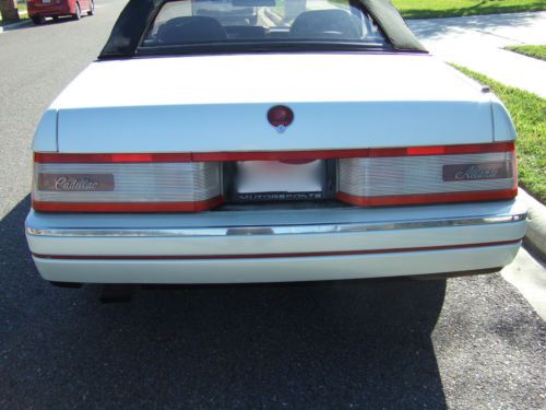 1988 Cadillac Allante White Pearl Convertible Soft and Hard Top w/Red Leather, image 4
