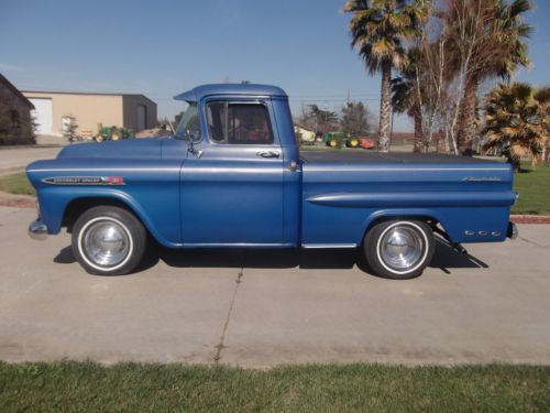 1959 chevy 3100 fleetside shortbed pickup