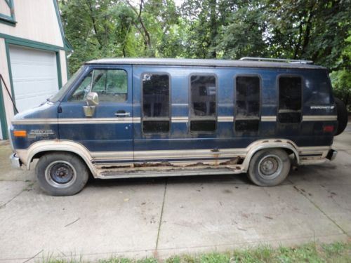 1986 chevy g20 conversion van 305/auto