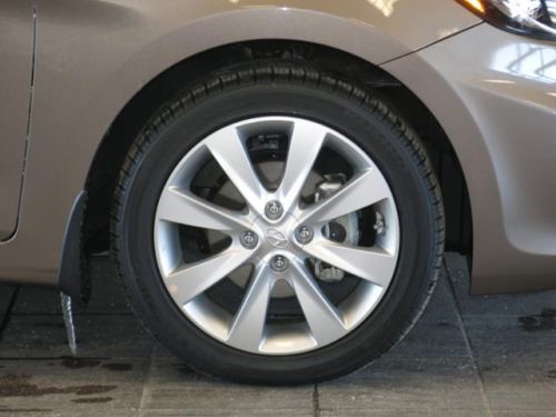 2013 Hyundai Accent HB LOW MILES!!, image 7