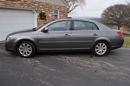 2007 toyota avalon xls sedan 4-door 3.5l