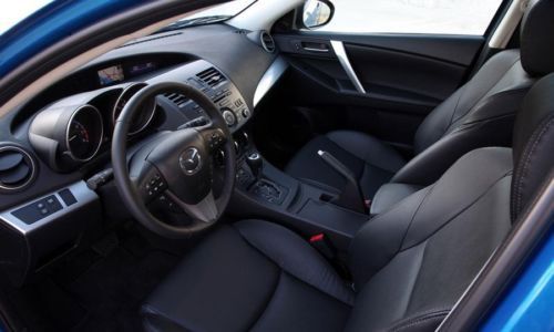 Mazda 3 2012  i grand touring with skyactiv